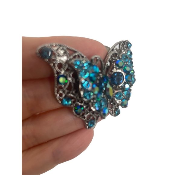 Vintage Fashion Butterfly Brooch Crystal Rhinestones Blue Aqua Teal Silver Tone - Picture 4 of 17